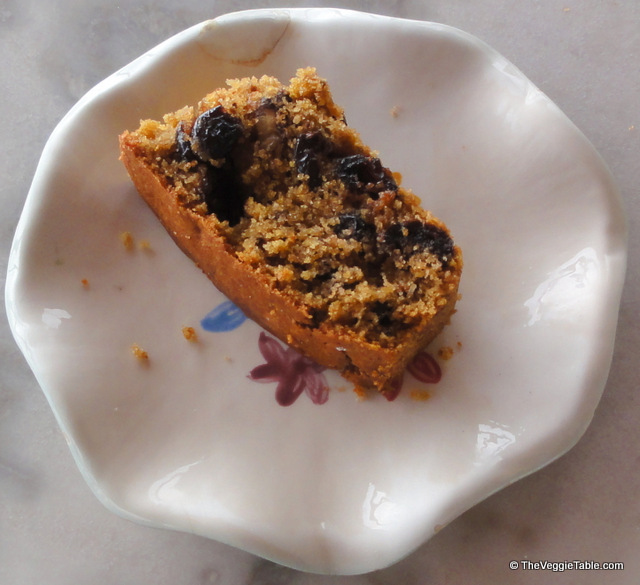 Cranberry nut bread