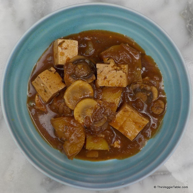 Mushroom-tofu stew