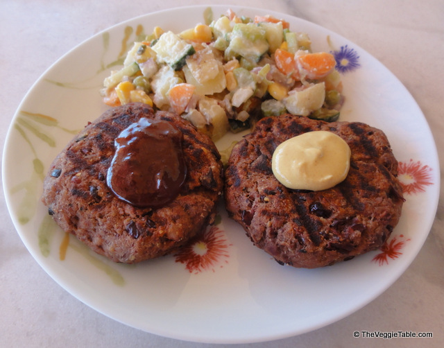 Bean and seitan burgers