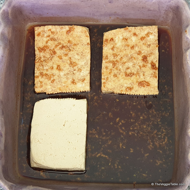 Marinating tofu