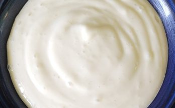 Vegan sour cream